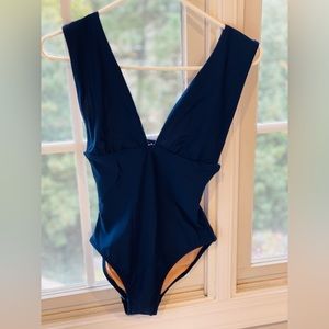Jcrew one piece swimming suit!!!! Brand new one!